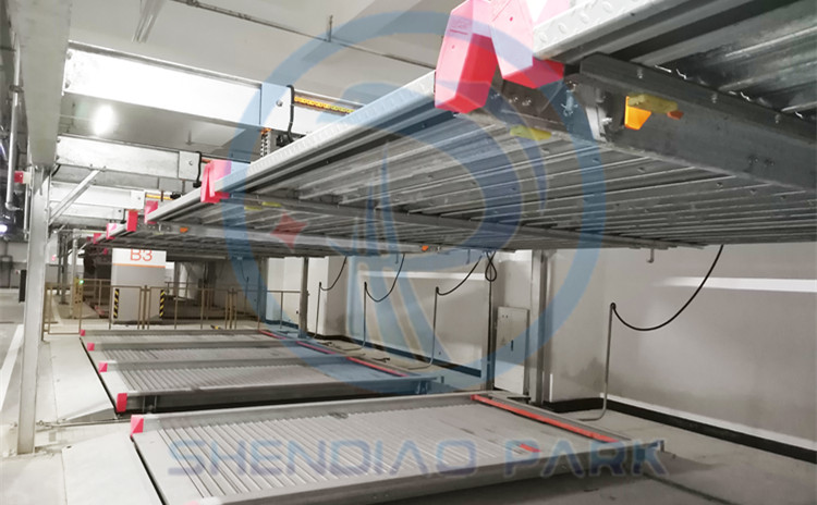 機械式立體車位